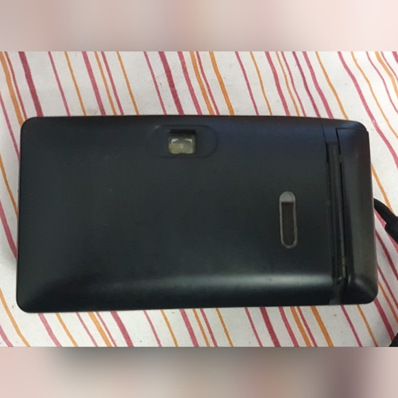 Yashica Micro Elite AF 32MM Point & Shoot Film Camera (working) - Picture 3 of 5